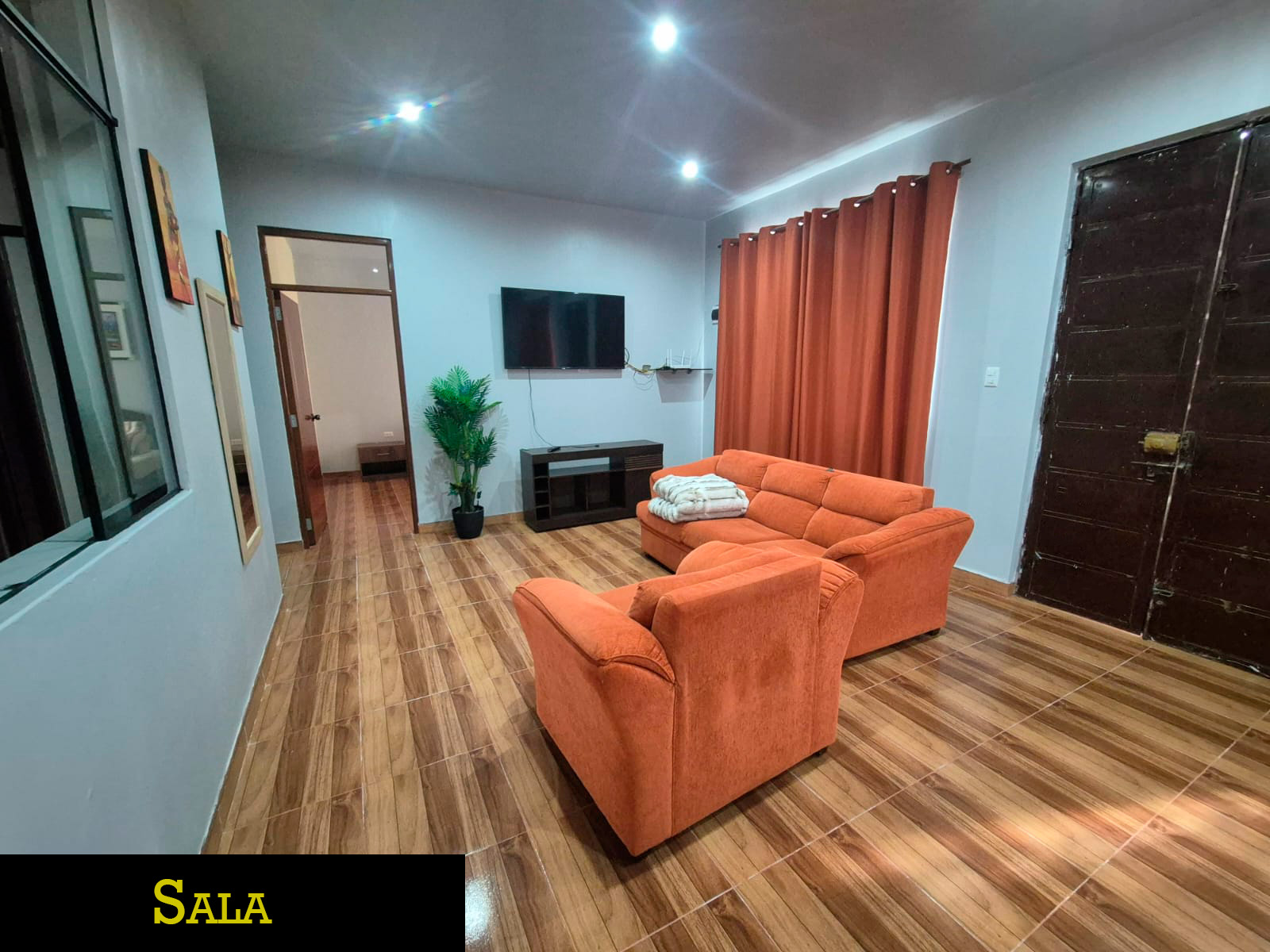 Vista secundaria de la sala